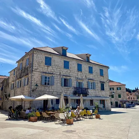 La Boheme * Stari Grad (Hvar)